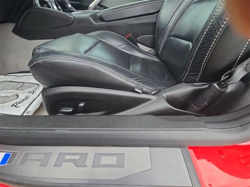 Used 2021 Chevrolet Camaro LT w/ RS Package image 22