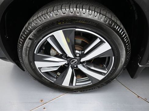 Used 2023 Nissan Rogue SL w/ SL Premium Package FWD image 23
