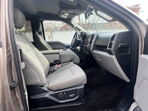 Used 2018 Ford F150 XLT w/ Equipment Group 302A Luxury AWD/4WD image 31
