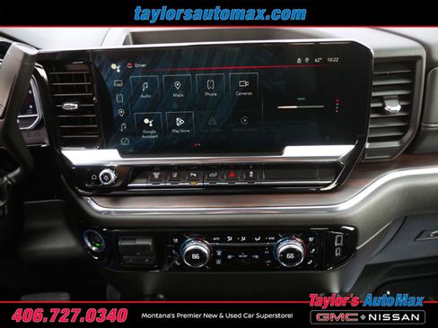 Used 2024 GMC Sierra 3500 SLT w/ SLT Convenience Package AWD/4WD image 8