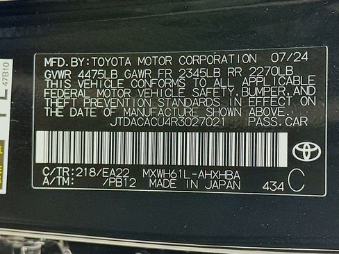 Used 2024 Toyota Prius Prime Premium image 30