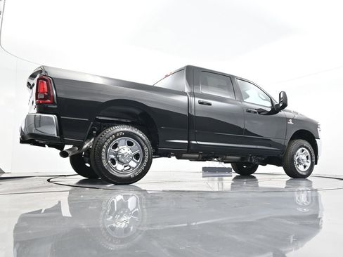 New 2026 RAM 2500 Tradesman w/ Chrome Appearance Group image 37