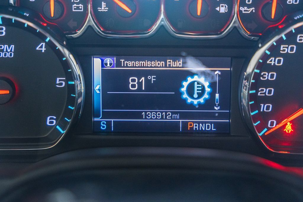 Used 2018 Chevrolet Suburban LT w/ LT Signature Package AWD/4WD image 53