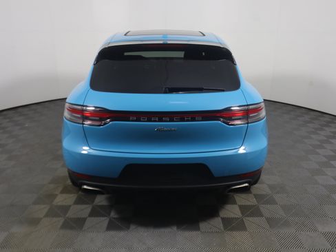 Used 2021 Porsche Macan image 6