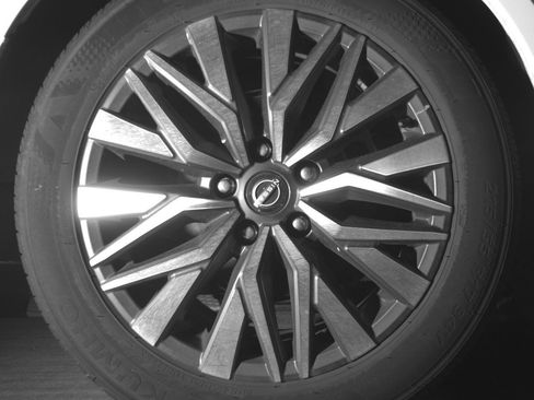 Used 2025 Nissan Altima 2.5 SV FWD image 15