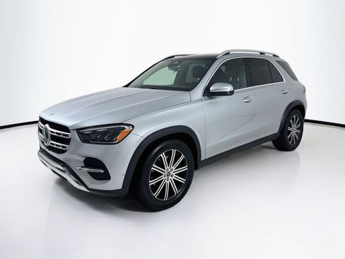 Certified 2025 Mercedes-Benz GLE 350 4MATIC image 3