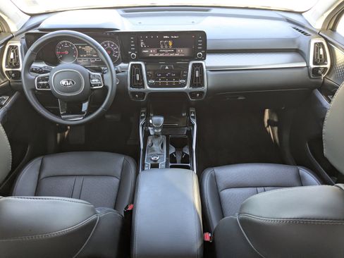 Certified 2021 Kia Sorento SX image 18