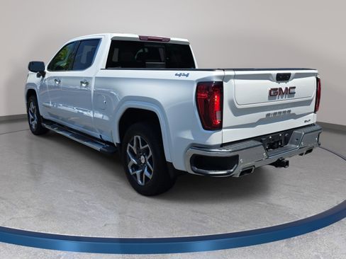 Used 2024 GMC Sierra 1500 SLT w/ SLT Premium Plus Package AWD/4WD image 7
