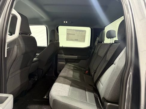 New 2026 Ford F250 XLT w/ XLT Premium Package image 18