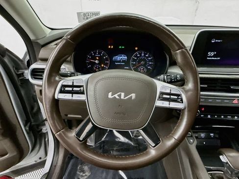Used 2022 Kia Telluride SX w/ Nightfall Edition Package AWD/4WD image 11