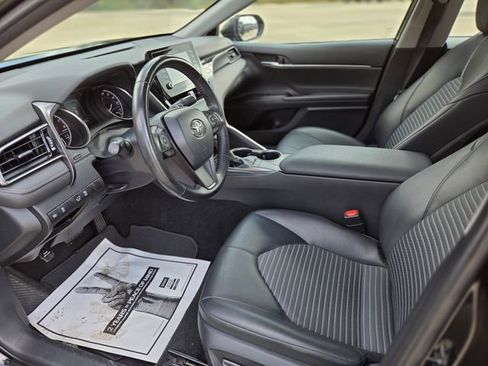 Used 2023 Toyota Camry SE image 22