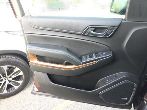 Used 2017 Chevrolet Tahoe Premier image 9