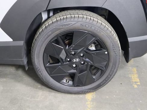 Used 2026 Hyundai Kona SEL Sport FWD image 32