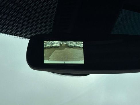 Used 2025 Mercedes-Benz Sprinter 2500 image 12