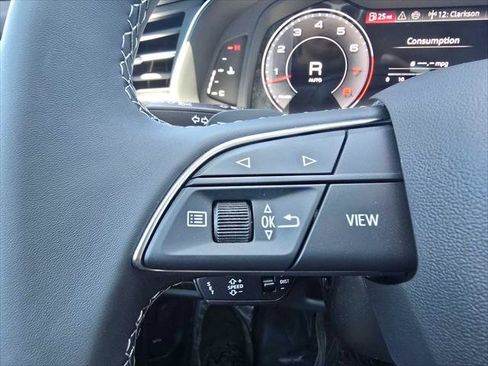 New 2025 Audi Q8 Premium Plus image 33