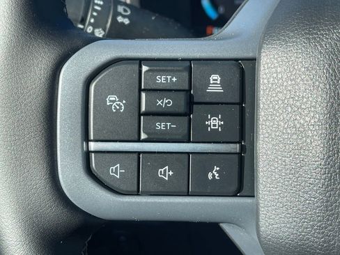 New 2025 Ford F150 Lariat w/ Equipment Group 501A Mid image 8