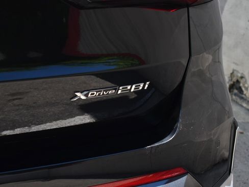 Used 2026 BMW X1 xDrive28i AWD/4WD image 39