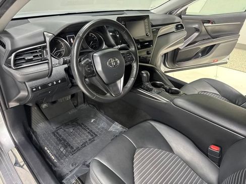 Used 2024 Toyota Camry SE FWD image 12
