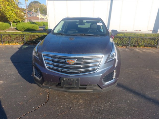 Used 2018 Cadillac XT5 Luxury w/ Driver Awareness Package AWD/4WD image 5