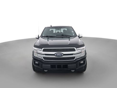 Used 2018 Ford F150 Platinum w/ Equipment Group 701A Luxury AWD/4WD image 2
