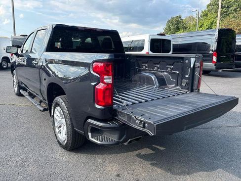 Used 2023 Chevrolet Silverado 1500 RST w/ Z71 Off-Road Package AWD/4WD image 7