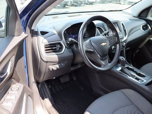 Used 2021 Chevrolet Equinox LT image 4