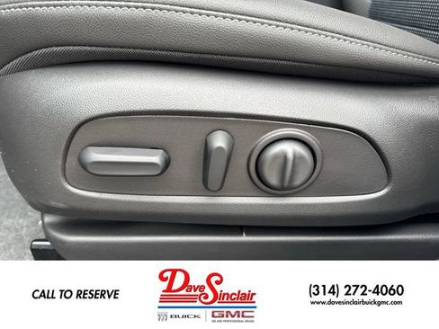 New 2026 Buick Envista Sport Touring w/ Convenience I Package FWD image 12