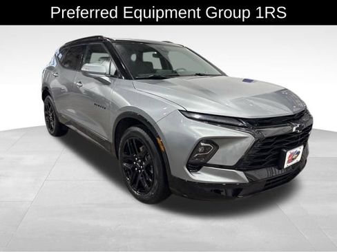 Used 2023 Chevrolet Blazer RS w/ Driver Confidence II Package image 4
