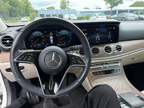 Used 2021 Mercedes-Benz E 350 4MATIC Sedan image 17