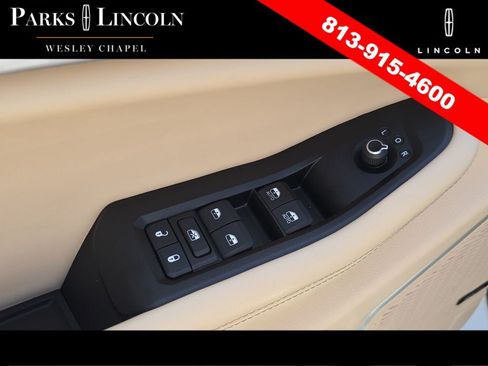 Used 2024 Jeep Grand Cherokee Limited 4xe AWD/4WD image 17