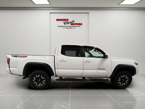 Used 2021 Toyota Tacoma TRD Off-Road w/ Technology Package AWD/4WD image 8