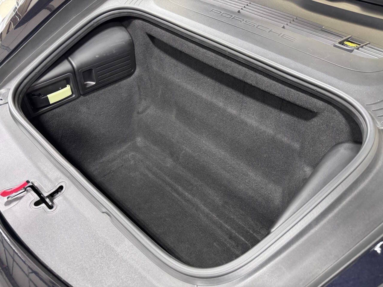 Used 2018 Porsche 718 Cayman S RWD image 26