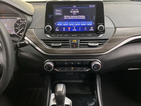 Used 2023 Nissan Altima 2.5 SV image 26