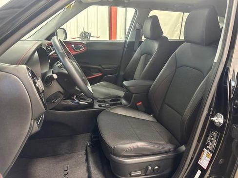 Used 2024 Kia Soul GT-Line w/ GT-Line Technology Package FWD image 12