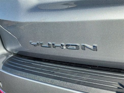 New 2026 GMC Yukon XL Elevation image 6