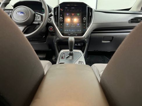Used 2025 Subaru Crosstrek 2.0i Premium AWD/4WD image 36
