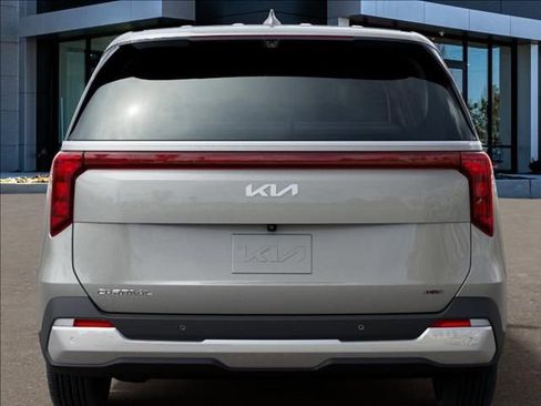 New 2026 Kia Carnival EX FWD image 13