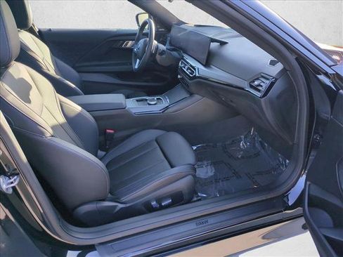 Used 2023 BMW 230i Coupe w/ Premium Package RWD image 22