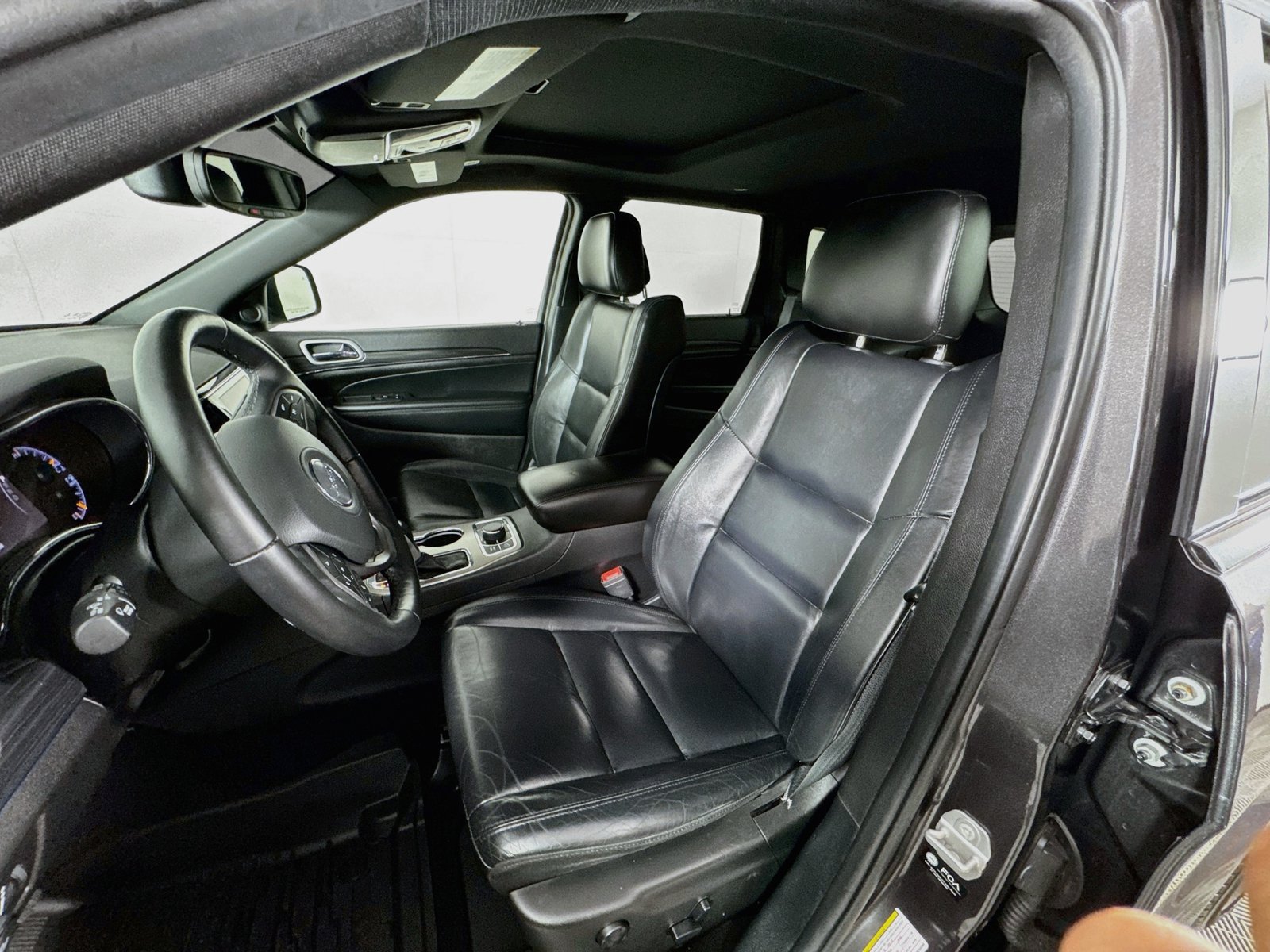 Used 2021 Jeep Grand Cherokee Limited AWD/4WD image 18