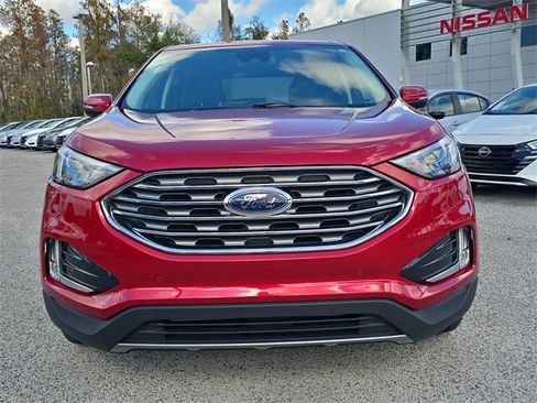 Used 2024 Ford Edge Titanium image 3