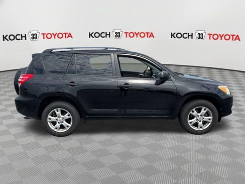 Used 2009 Toyota RAV4 4WD V6 w/ Tow Prep Pkg image 9