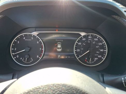 Used 2024 Nissan Sentra SV FWD image 15