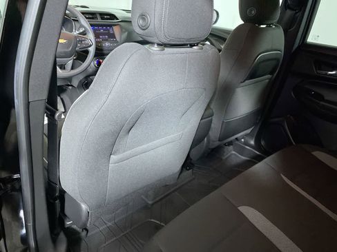 Used 2023 Chevrolet TrailBlazer LT image 24