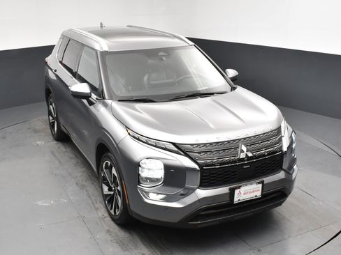 Used 2022 Mitsubishi Outlander SEL image 19