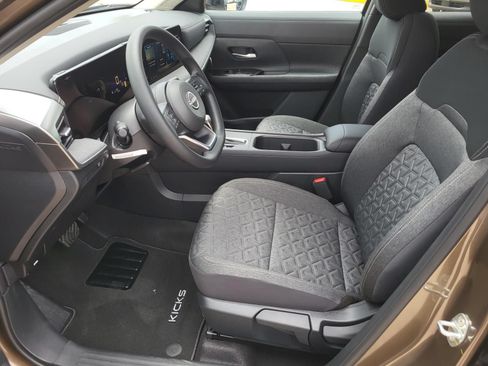 New 2026 Nissan Kicks SV FWD image 16