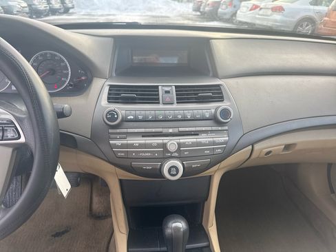 Used 2010 Honda Accord LX image 10