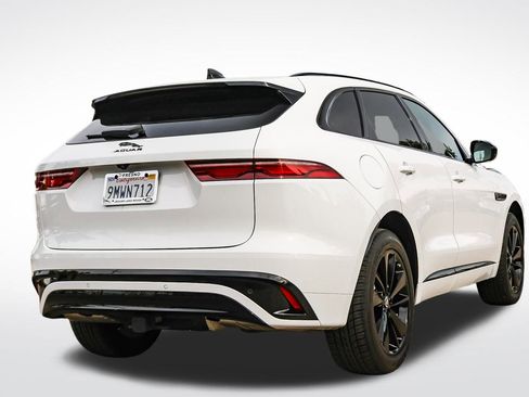Used 2025 Jaguar F-PACE R-Dynamic S image 4