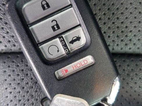 Used 2021 Honda Accord Touring image 33