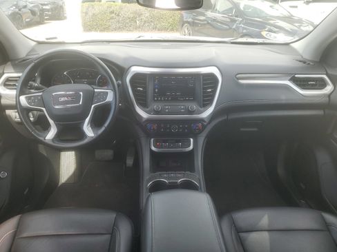 Used 2023 GMC Acadia SLT FWD image 13