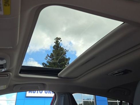 New 2025 Subaru Crosstrek 2.5i Limited w/ Crosstrek Mirror Package image 17